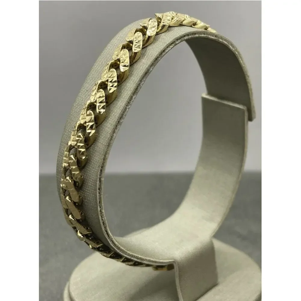 10K Yellow Gold Curb Link Diamond Cut Bracelet (22182)